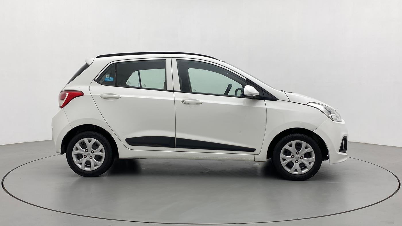 2016 Hyundai Grand i10 SPORTZ 1.2 KAPPA VTVT, Petrol, Manual, 73,565 km, Right Side View
