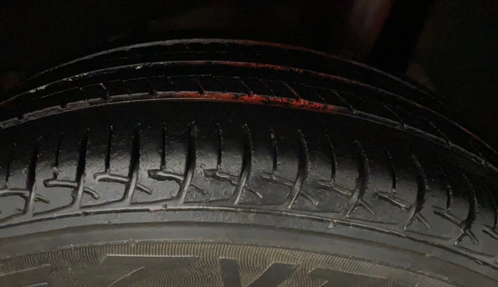 2018 Maruti Baleno DELTA PETROL 1.2, Petrol, Manual, 64,965 km, Left Rear Tyre Tread