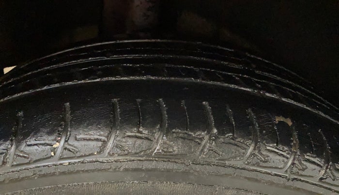 2018 Maruti Baleno DELTA PETROL 1.2, Petrol, Manual, 64,965 km, Right Rear Tyre Tread