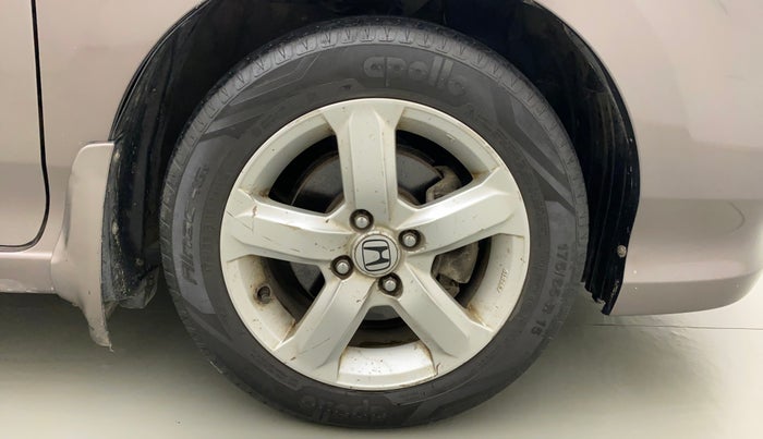 2011 Honda City 1.5L I-VTEC V AT, Petrol, Automatic, 1,10,045 km, Right Front Wheel