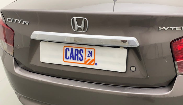 2011 Honda City 1.5L I-VTEC V AT, Petrol, Automatic, 1,10,045 km, Dicky (Boot door) - Slightly dented
