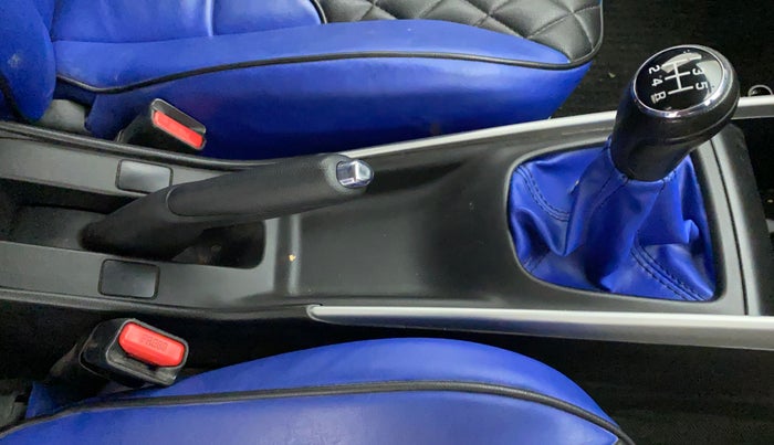2018 Maruti Baleno DELTA PETROL 1.2, Petrol, Manual, 13,151 km, Gear Lever