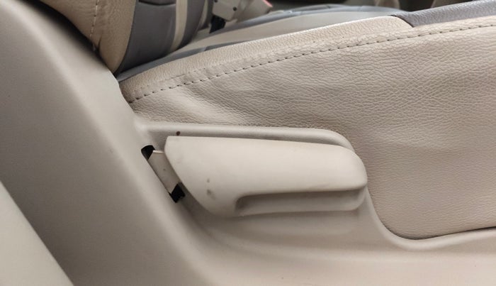 2016 Maruti Ertiga VXI, Petrol, Manual, 60,020 km, Driver Side Adjustment Panel