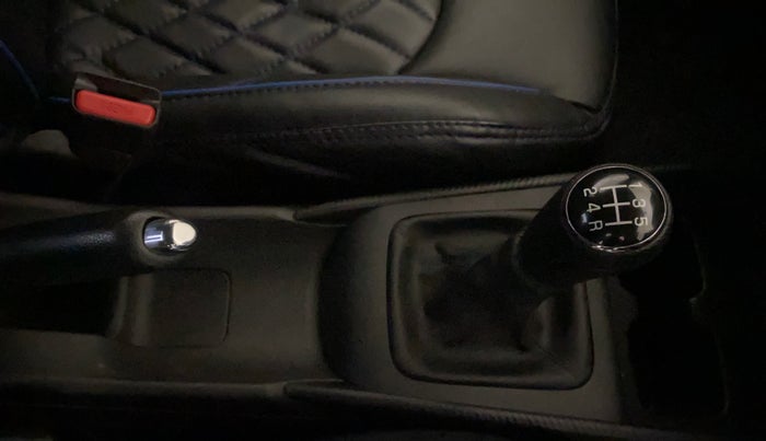 2023 Maruti FRONX DELTA PLUS 1.2MT, Petrol, Manual, 25,983 km, Gear Lever