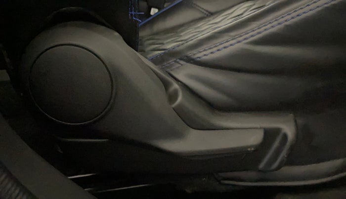 2023 Maruti FRONX DELTA PLUS 1.2MT, Petrol, Manual, 25,983 km, Driver Side Adjustment Panel