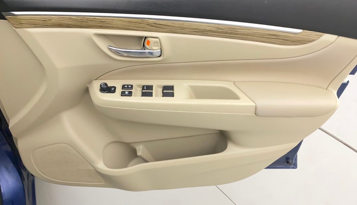 2020 Maruti Ciaz ALPHA 1.5 SHVS PETROL, Petrol, Manual, 39,486 km, Driver Side Door Panels Control