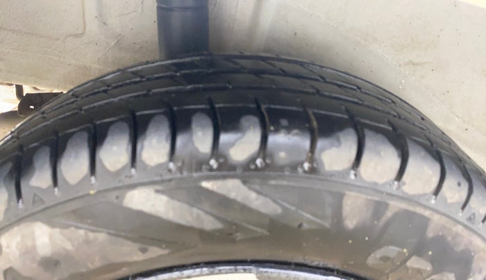 2021 Maruti New Wagon-R VXI 1.0, Petrol, Manual, 65,482 km, Right Rear Tyre Tread