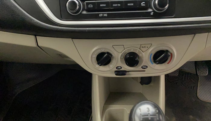 2019 Maruti Alto VXI, Petrol, Manual, 16,511 km, AC Unit - Directional switch has minor damage