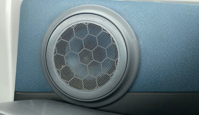 2017 Maruti OMNI E 8 STR, Petrol, Manual, 25,895 km, Speaker