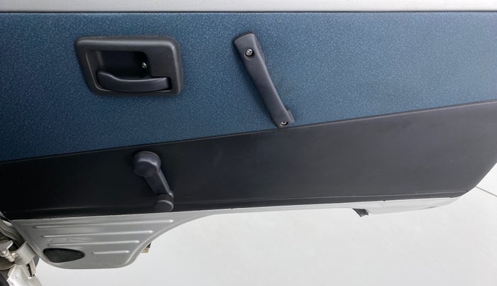 2017 Maruti OMNI E 8 STR, Petrol, Manual, 25,895 km, Driver Side Door Panels Control