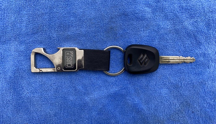 2017 Maruti OMNI E 8 STR, Petrol, Manual, 25,895 km, Key Close Up