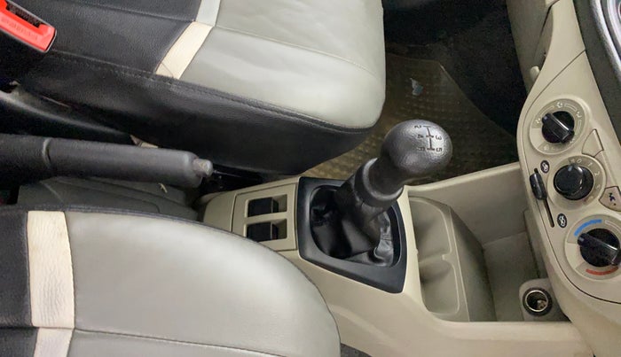 2017 Maruti Alto K10 LXI CNG (AIRBAG), CNG, Manual, 72,705 km, Gear Lever