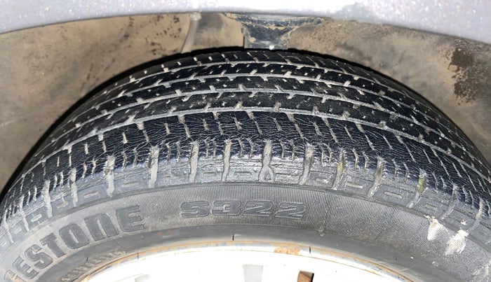 2017 Maruti Alto K10 LXI CNG (AIRBAG), CNG, Manual, 72,705 km, Right Front Tyre Tread