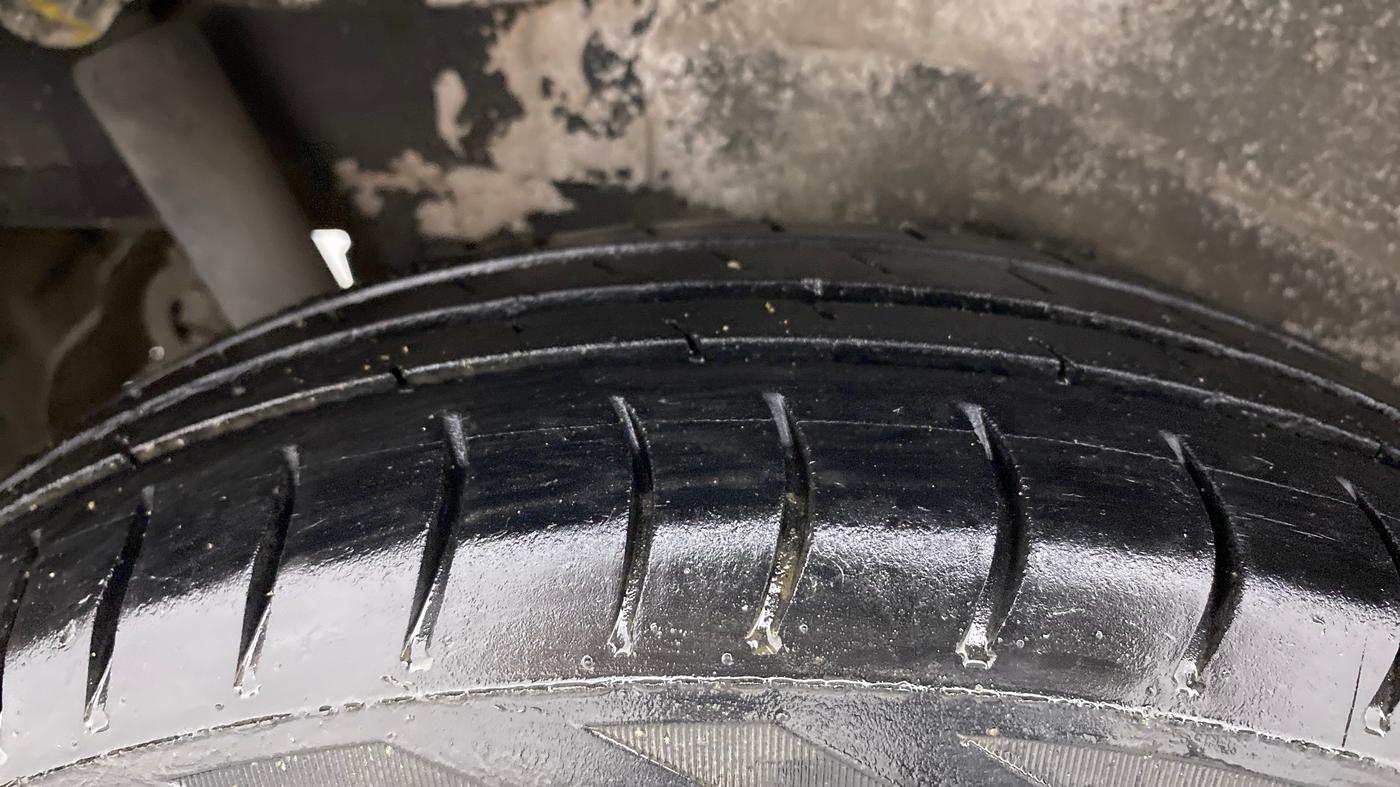 2012 Maruti Wagon R 1.0 LXI, Petrol, Manual, 72,470 km, Right Rear Tyre Tread