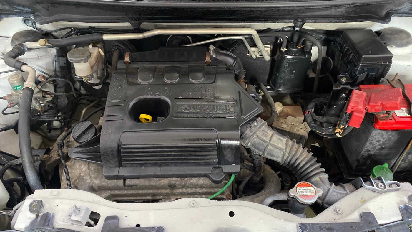 2016 Maruti Celerio VXI AMT, Petrol, Automatic, 15,686 km, Engine View