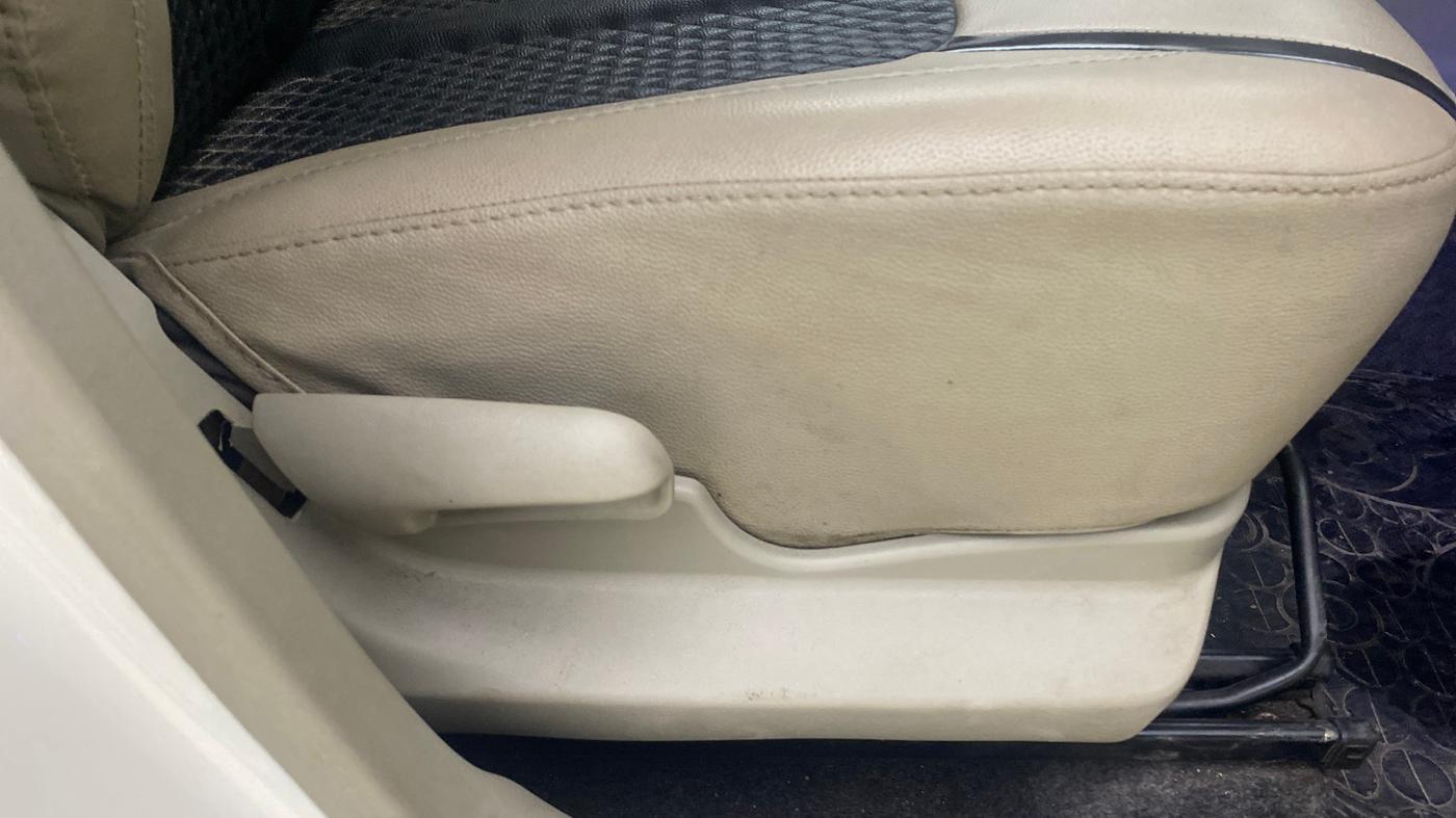 2016 Maruti Celerio VXI AMT, Petrol, Automatic, 15,686 km, Driver Side Adjustment Panel