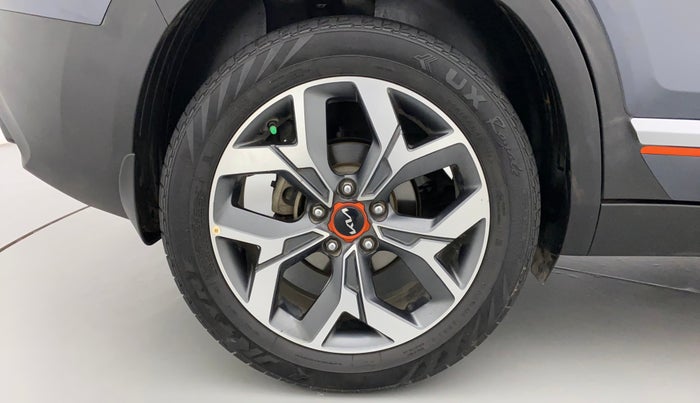 2021 KIA SELTOS X LINE 1.4 PETROL DCT, Petrol, Automatic, 28,803 km, Right Rear Wheel