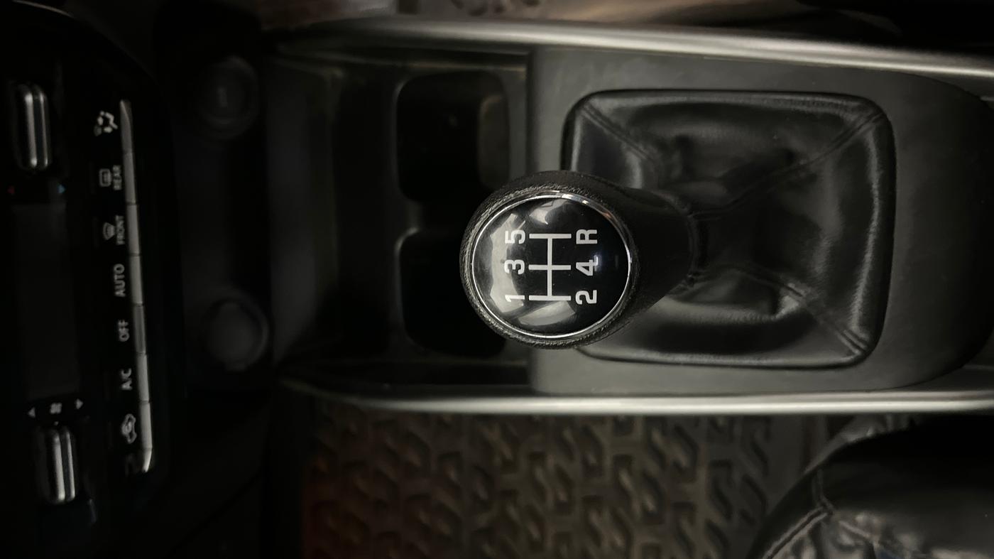 2022 Maruti Baleno  ZETA CNG 1.2L, CNG, Manual, 85,288 km, Gear Lever