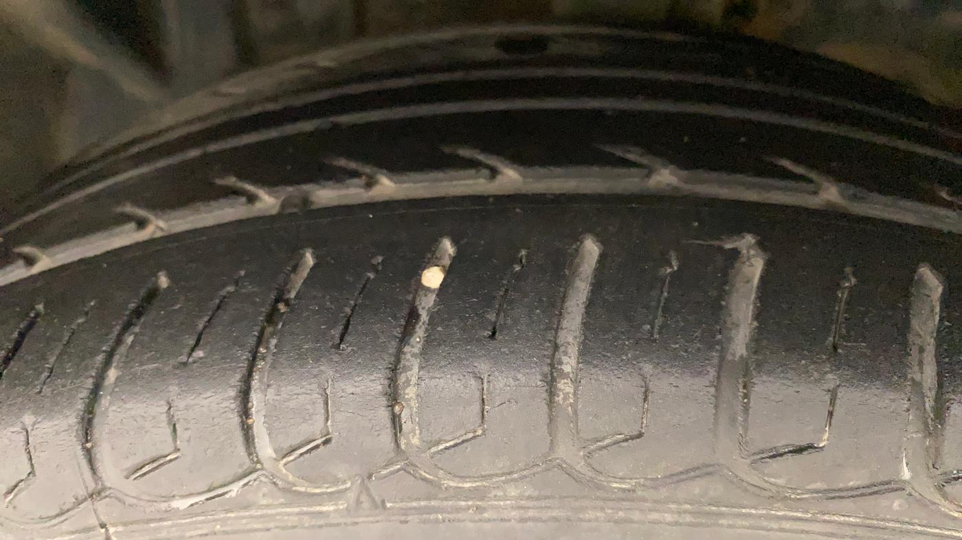 2016 Ford Ecosport TITANIUM 1.5L PETROL AT, Petrol, Automatic, 39,813 km, Left Front Tyre Tread