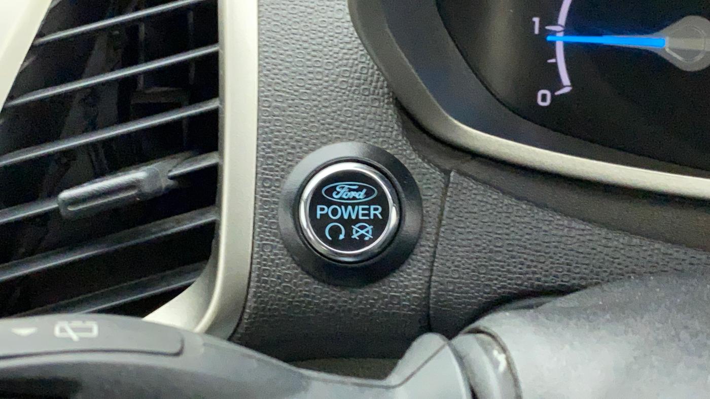 2016 Ford Ecosport TITANIUM 1.5L PETROL AT, Petrol, Automatic, 39,813 km, Keyless Start/ Stop Button