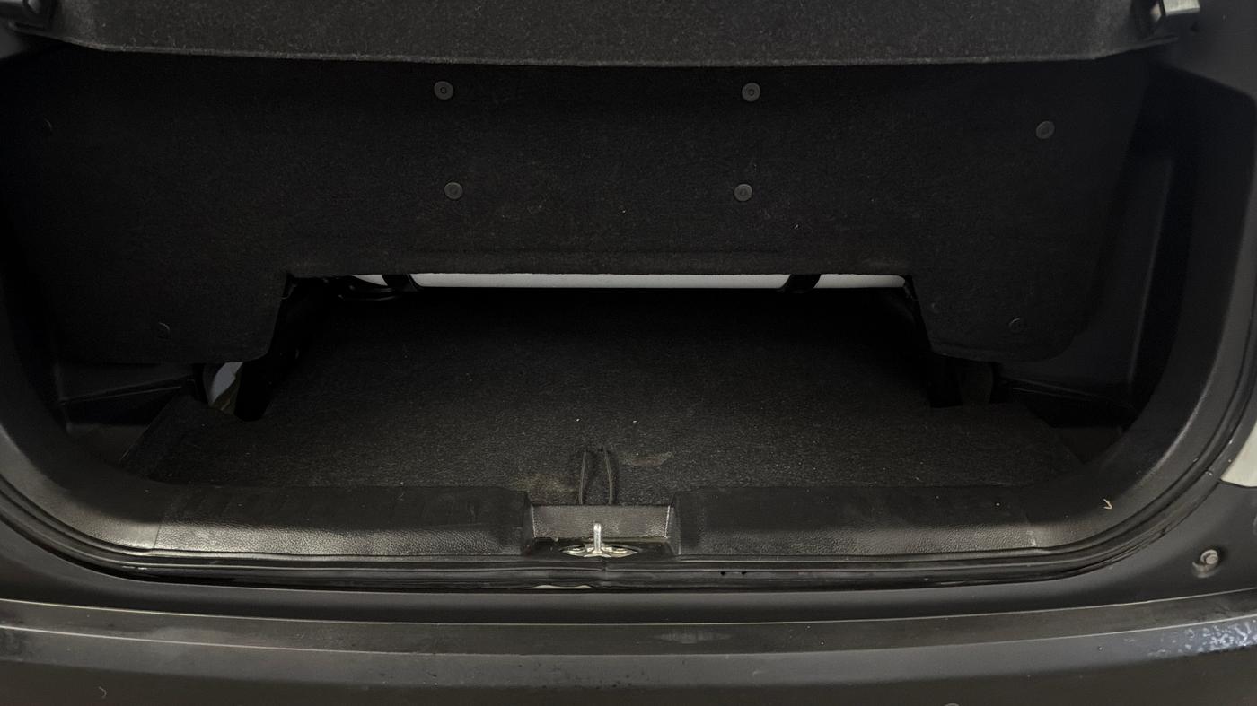2025 Maruti BREZZA VXI S-CNG, CNG, Manual, 24,286 km, Boot Inside