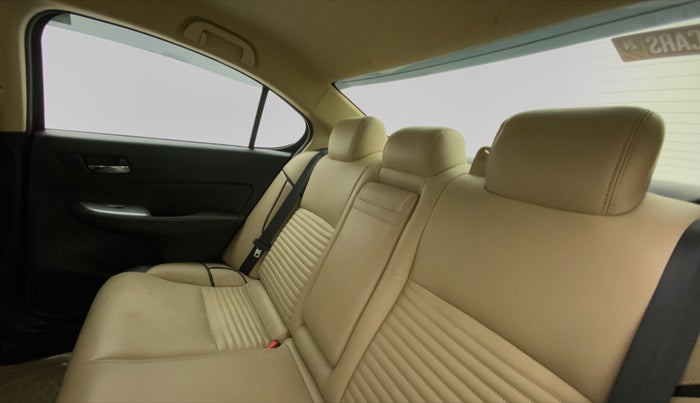 2021 Honda City 1.5L I-VTEC V MT 5TH GEN, Petrol, Manual, 12,496 km, Right Side Rear Door Cabin