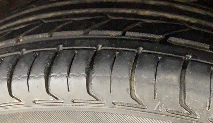 2021 Honda City 1.5L I-VTEC V MT 5TH GEN, Petrol, Manual, 12,496 km, Right Front Tyre Tread