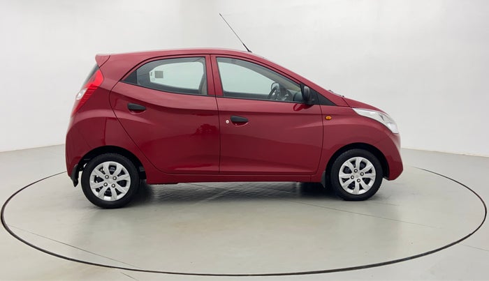 2017 Hyundai Eon MAGNA PLUS, Petrol, Manual, 1,140 km, Right Side View