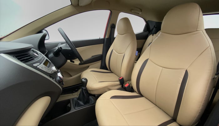 2017 Hyundai Eon MAGNA PLUS, Petrol, Manual, 1,140 km, Right Side Front Door Cabin View