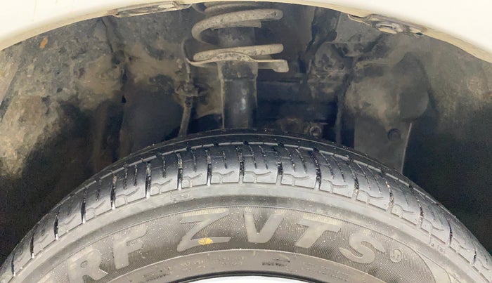 2016 Datsun Go Plus T, Petrol, Manual, 51,215 km, Right Front Tyre Tread