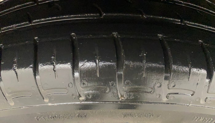 2022 Hyundai GRAND I10 NIOS SPORTZ 1.2 KAPPA VTVT, Petrol, Manual, 39,614 km, Left Front Tyre Tread