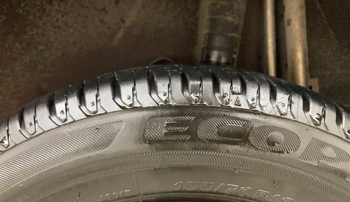 2014 Datsun Go T, Petrol, Manual, 25,363 km, Left Rear Tyre Tread