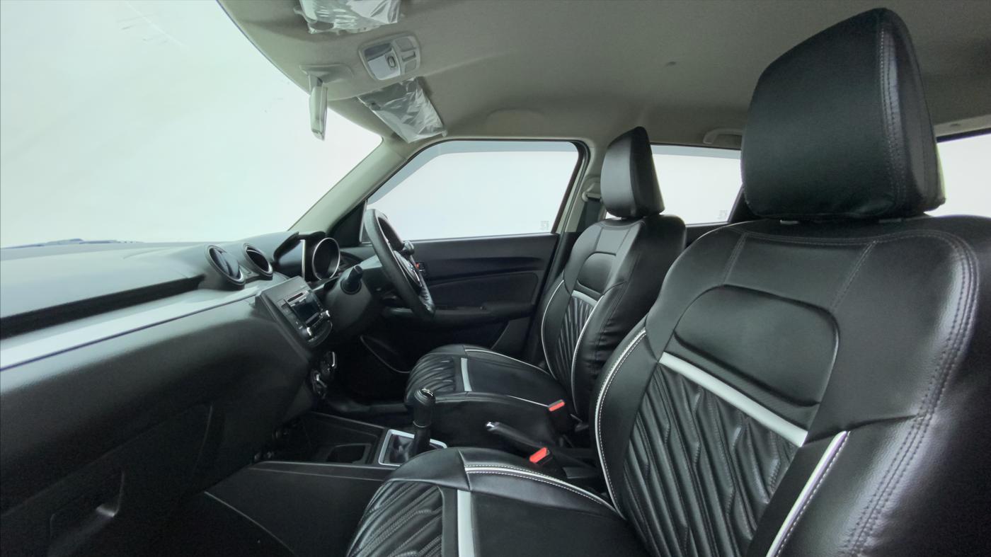 2020 Maruti Swift VXI D, Petrol, Manual, 11,554 km, Right Side Front Door Cabin