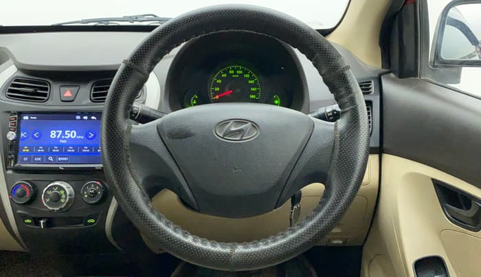 2017 Hyundai Eon ERA +, Petrol, Manual, 35,718 km, Steering Wheel Close Up