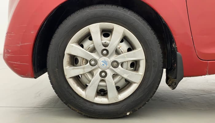 2017 Hyundai Eon ERA +, Petrol, Manual, 35,718 km, Left Front Wheel