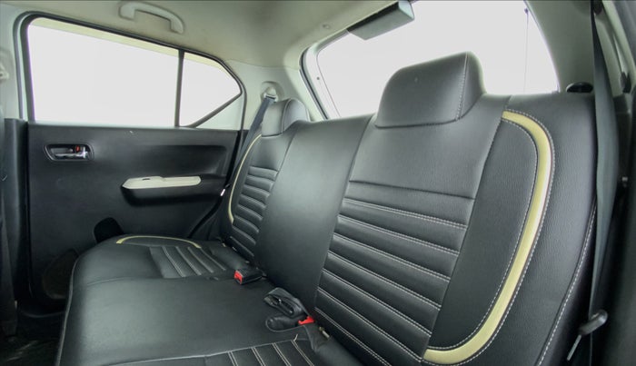 2017 Maruti IGNIS ALPHA 1.2 K12, Petrol, Manual, 75,392 km, Right Side Rear Door Cabin