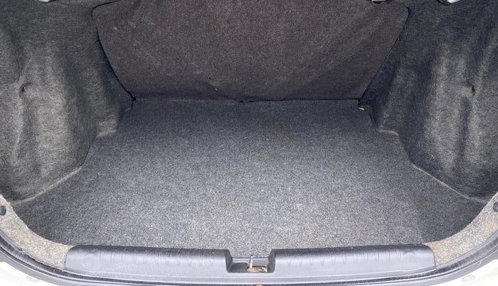 2017 Honda Amaze 1.5 SMT O I DTEC, Diesel, Manual, 62,386 km, Boot Inside