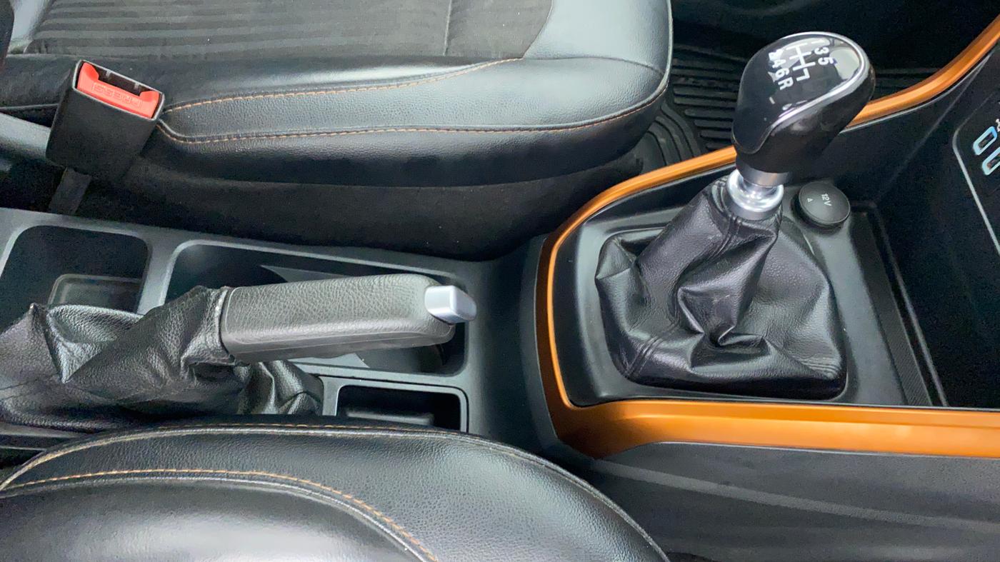 2018 Ford Ecosport 1.0 ECOBOOST TITANIUM SPORTS(SUNROOF), Petrol, Manual, 55,023 km, Gear Lever