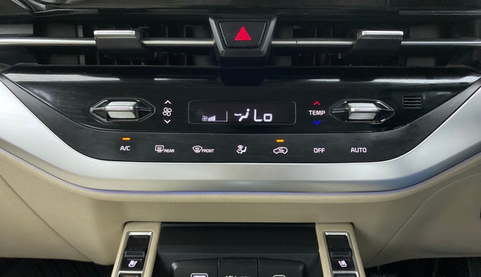2022 KIA CARENS LUXURY PLUS 1.5 DIESEL 6 STR, Diesel, Manual, 25,987 km, Automatic Climate Control