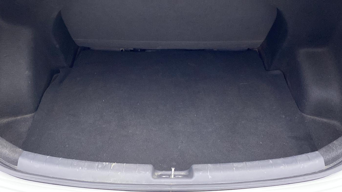 2021 Hyundai AURA SX 1.2 (O), Petrol, Manual, 7,356 km, Boot Inside