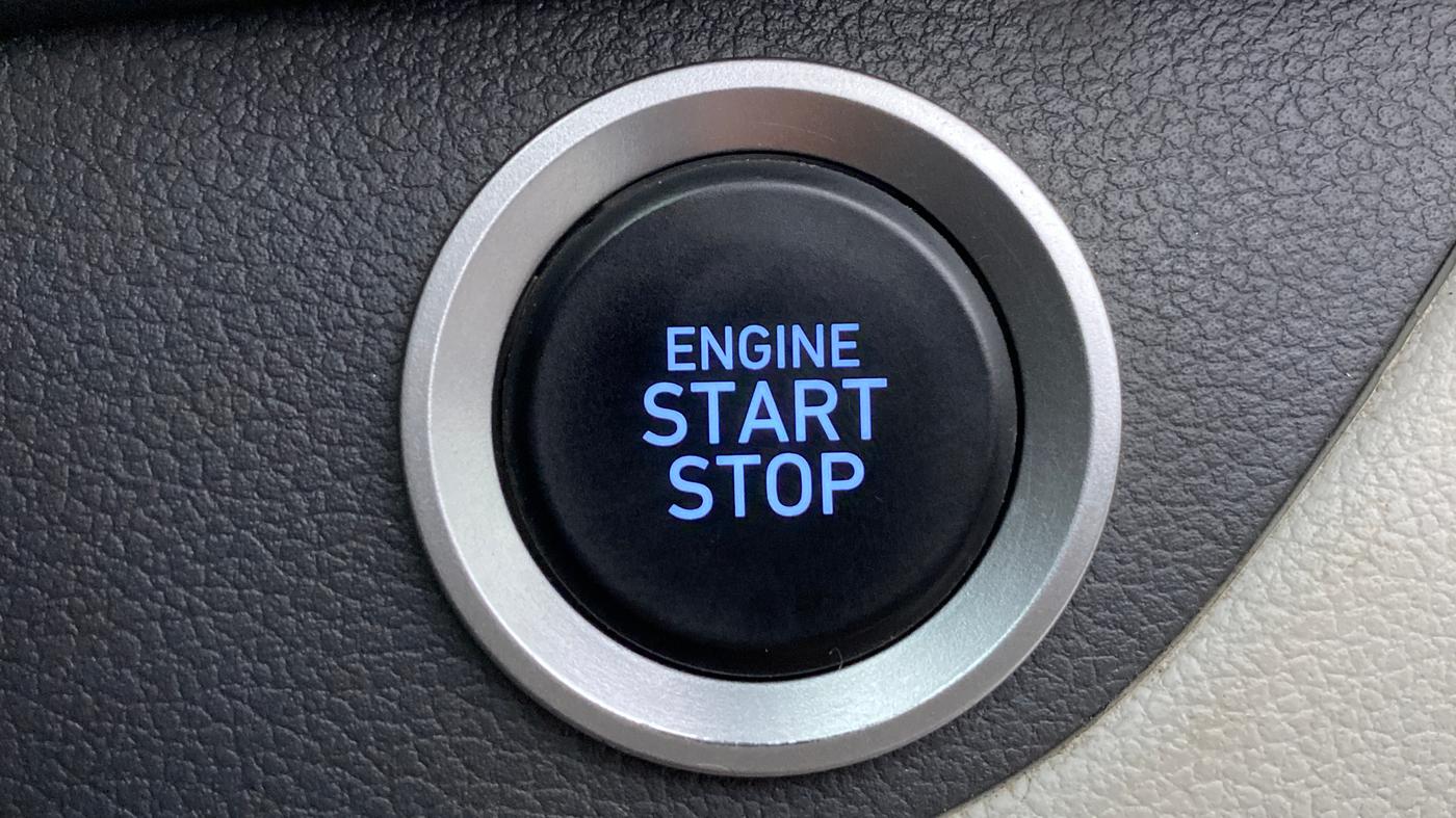 2021 Hyundai AURA SX 1.2 (O), Petrol, Manual, 7,356 km, Keyless Start/ Stop Button