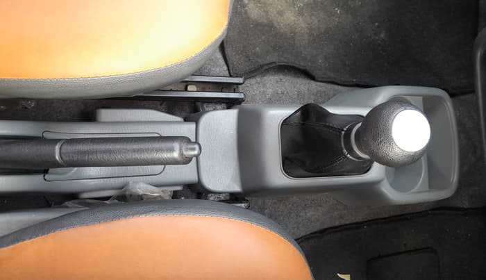 2014 Maruti Alto K10 VXI, Petrol, Manual, 32,107 km, Gear Lever