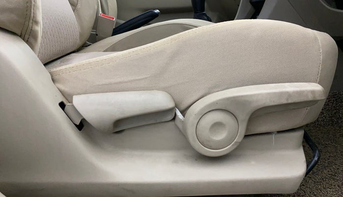 2018 Maruti Ciaz DELTA 1.5 SHVS MT PETROL, Petrol, Manual, 48,974 km, Driver Side Adjustment Panel