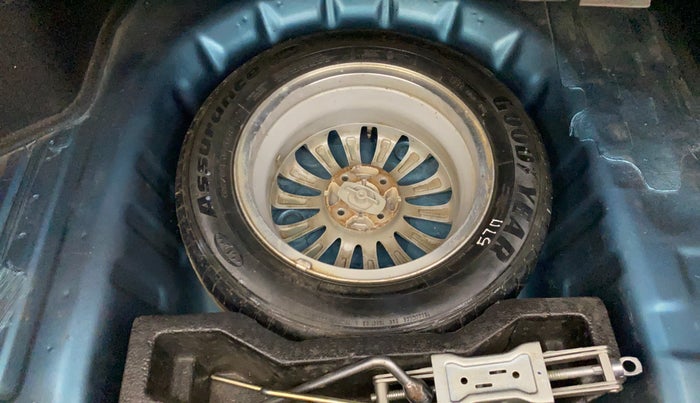 2018 Maruti Ciaz DELTA 1.5 SHVS MT PETROL, Petrol, Manual, 48,974 km, Spare Tyre