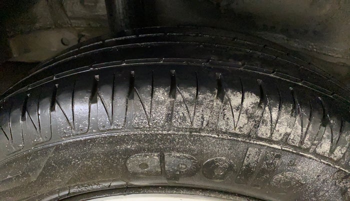 2016 Honda Jazz 1.2L I-VTEC SV, Petrol, Manual, 62,206 km, Right Rear Tyre Tread