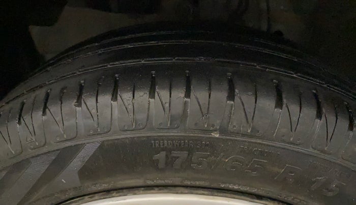 2016 Honda Jazz 1.2L I-VTEC SV, Petrol, Manual, 62,206 km, Left Front Tyre Tread