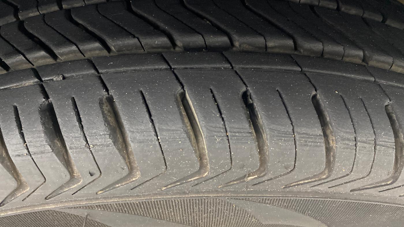 2018 Maruti Celerio ZXI AMT (O), Petrol, Automatic, 72,747 km, Right Front Tyre Tread