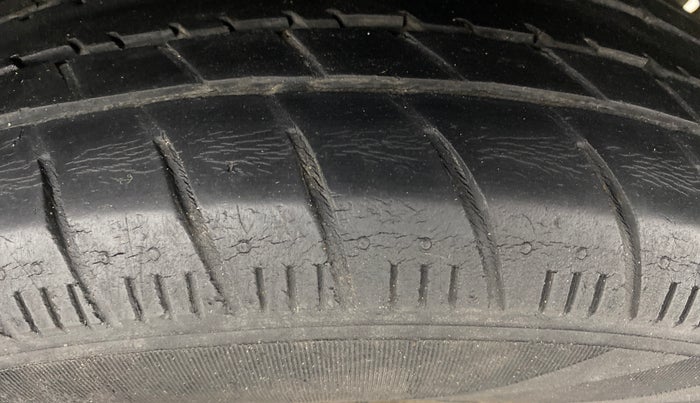 2018 Maruti Celerio ZXI AMT (O), Petrol, Automatic, 72,778 km, Left Rear Tyre Tread