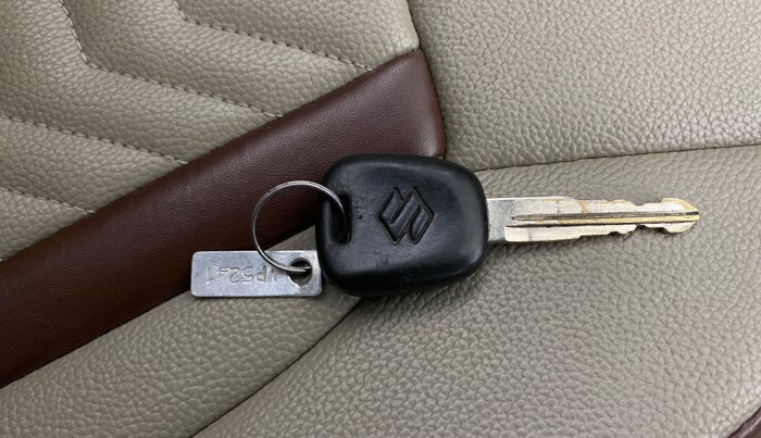 2018 Maruti Celerio ZXI AMT (O), Petrol, Automatic, 72,778 km, Key Close Up