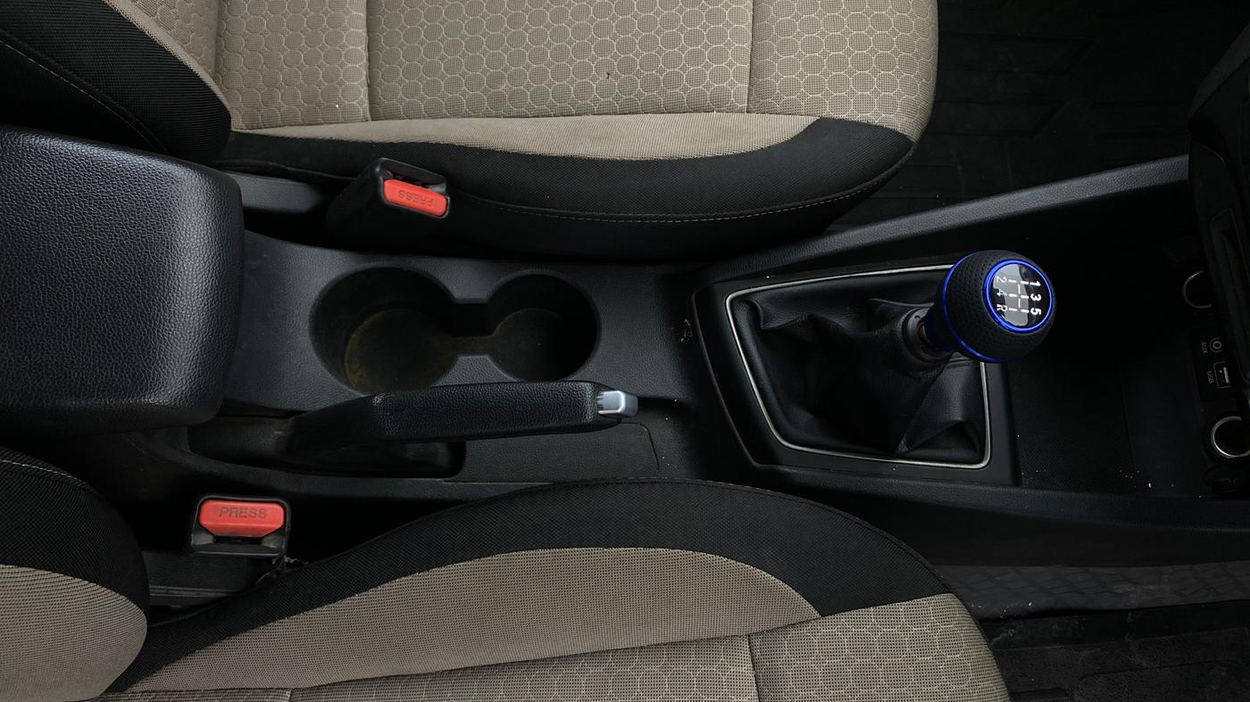 2014 Hyundai Elite i20 ASTA 1.2, Petrol, Manual, 76,774 km, Gear Lever